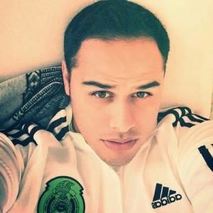 Meet your Posher, Omar